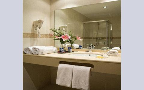 Arena Hotel 3*
